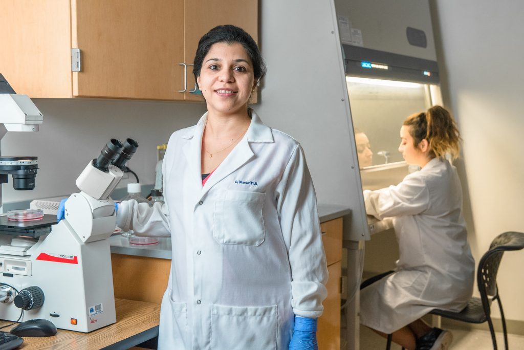 Dr. Deepali Bhandari in her lab